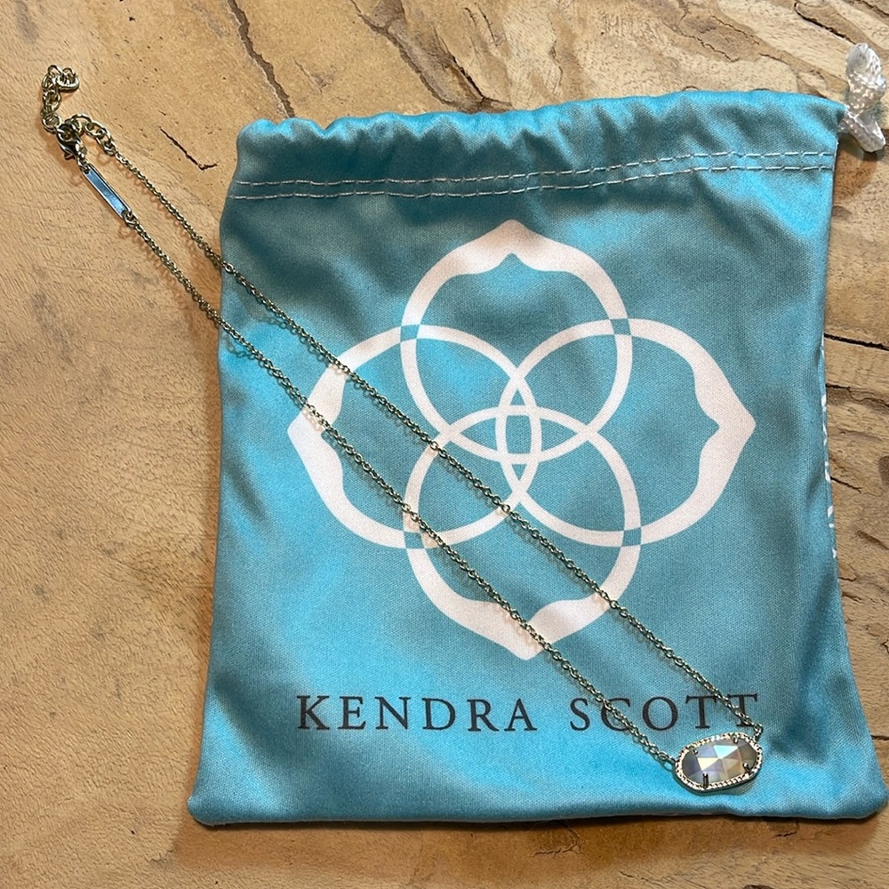 KENDRA SCOTT - ELISA Birthstone Necklace Gold Iridescent